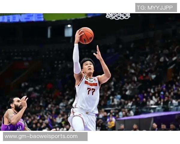 黄荣奇重返南京同曦与贝帅再度携手签下为期一年的C类合同 黄荣奇重返南京同曦与贝帅再度携手签下为期一年的C类合同