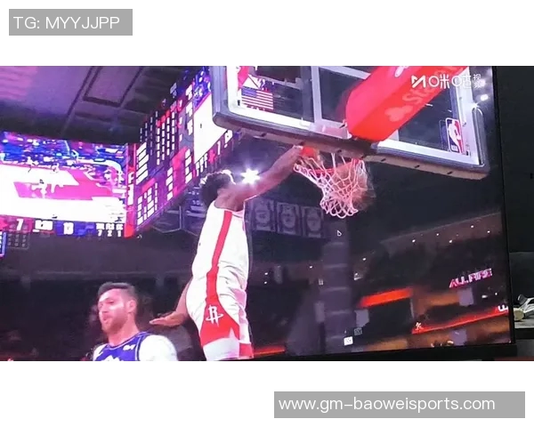 火箭队训练日常曝光杜兰特单打技艺提升申京专注低位技术磨练 火箭队训练日常曝光杜兰特单打技艺提升申京专注低位技术磨练