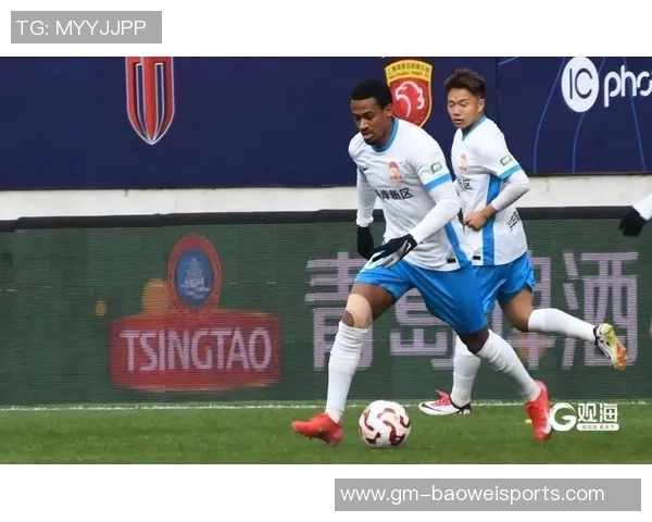 阿齐兹精彩进球助西海岸领先英博1-0打破僵局