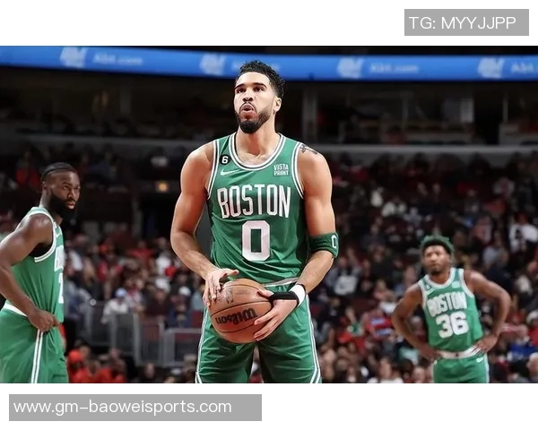 朗佐鲍尔表现平平三分球失准8投仅中2得6分5篮板5助攻2抢断 朗佐鲍尔表现平平三分球失准8投仅中2得6分5篮板5助攻2抢断